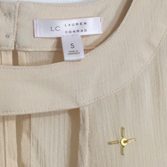 Beaded Pink/Peach Top - Picture 2 of 7